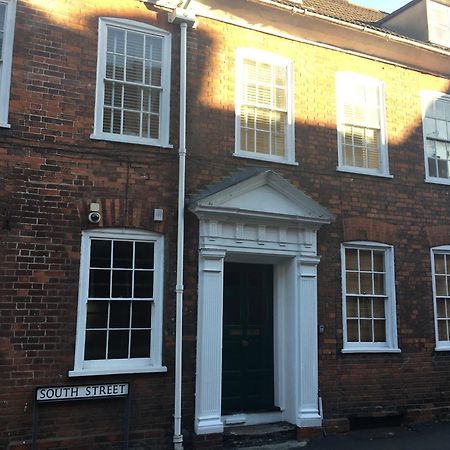 Elizabeth Clark Apartment Manningtree Exterior photo